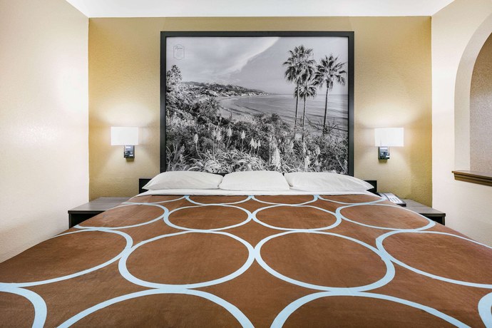 Imagen de la habitación del Hotel Super 8 by Wyndham Moss Point. Foto 5