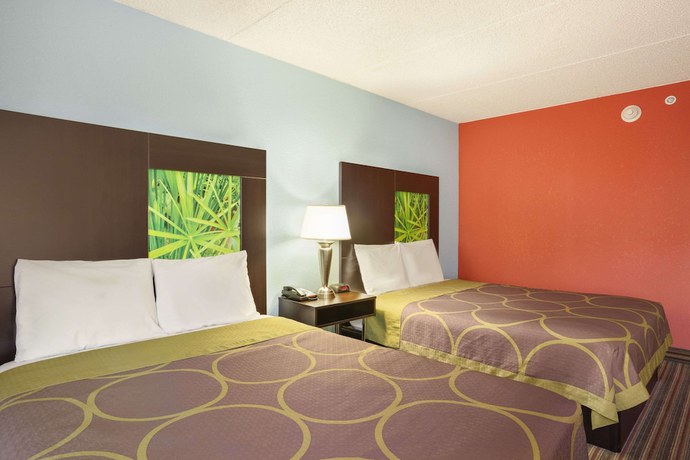 Imagen de la habitación del Hotel Super 8 by Wyndham Mount Laurel. Foto 7