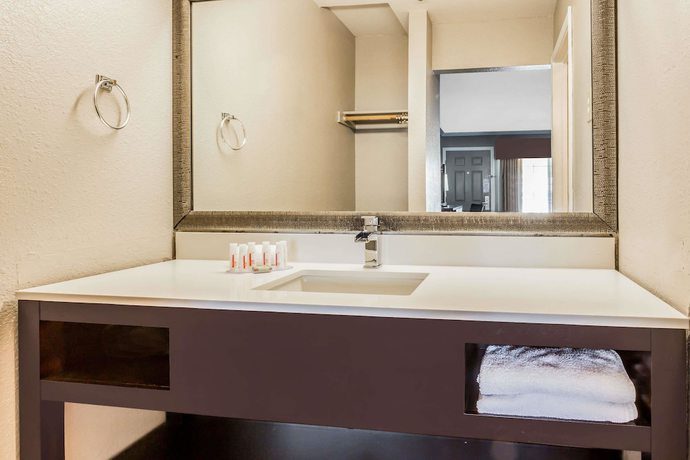 Imagen de la habitación del Hotel Super 8 by Wyndham Mountain View. Foto 11