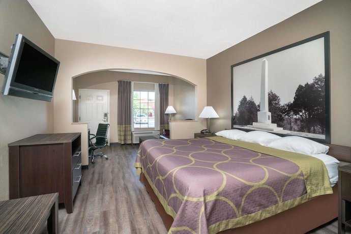 Imagen de la habitación del Hotel Super 8 by Wyndham Murfreesboro. Foto 4
