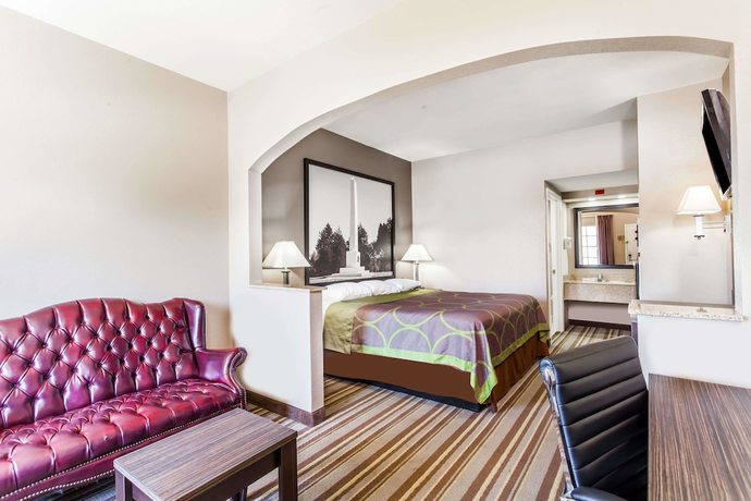 Imagen de la habitación del Hotel Super 8 by Wyndham Murfreesboro. Foto 6