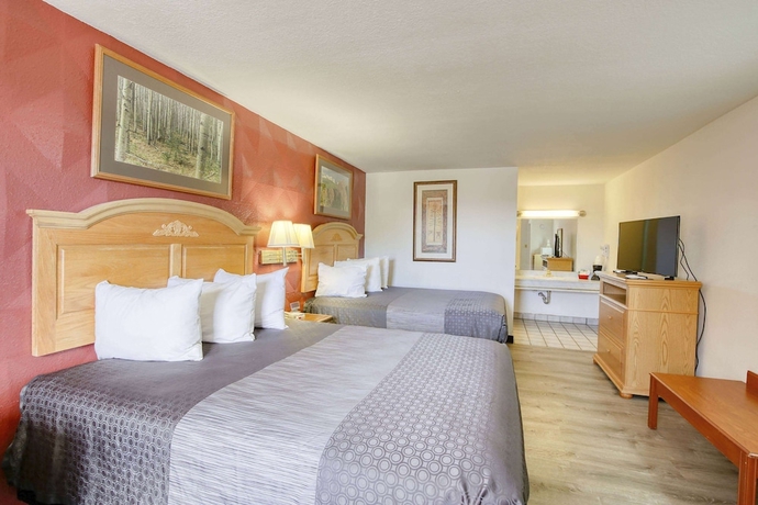 Imagen de la habitación del Hotel Super 8 by Wyndham Newcastle. Foto 5