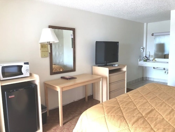 Imagen de la habitación del Hotel Super 8 by Wyndham Newcastle. Foto 10