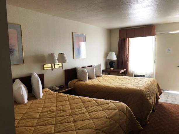 Imagen de la habitación del Hotel Super 8 by Wyndham Newcastle. Foto 11