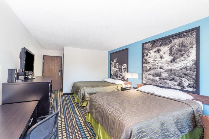 Imagen de la habitación del Hotel Super 8 by Wyndham North Sioux City. Foto 4