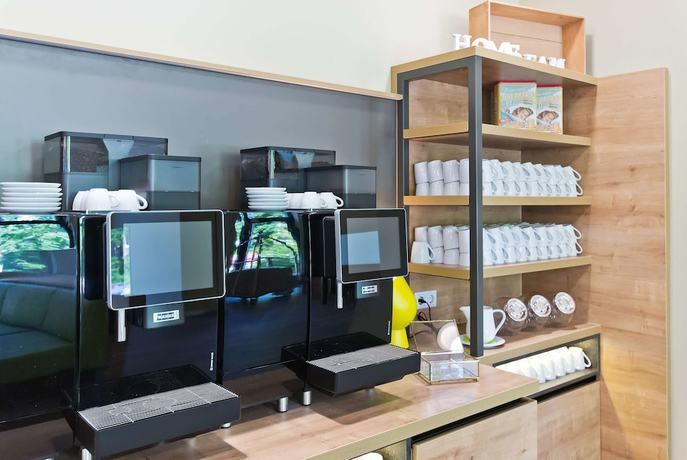 Imagen del bar/restaurante del Hotel Super 8 by Wyndham Oberhausen. Foto 4