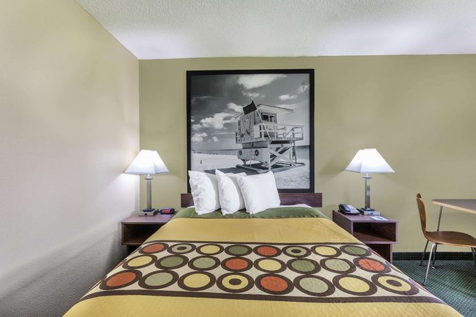Imagen de la habitación del Hotel Super 8 by Wyndham Ocala I-75. Foto 14