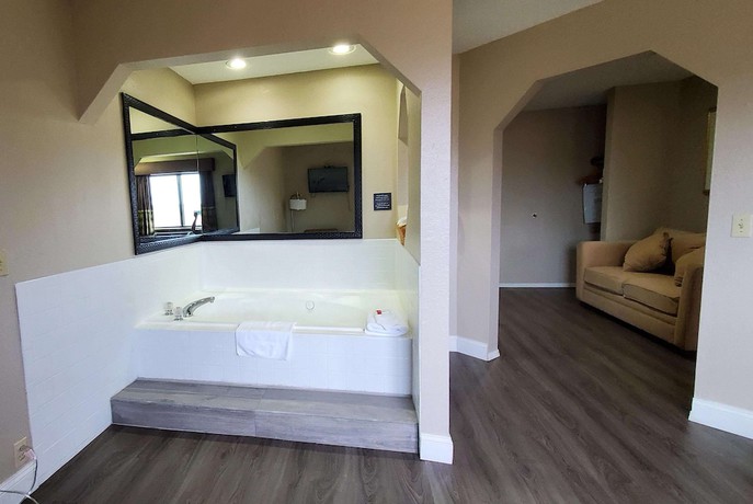 Imagen de la habitación del Hotel Super 8 by Wyndham Paris. Foto 8