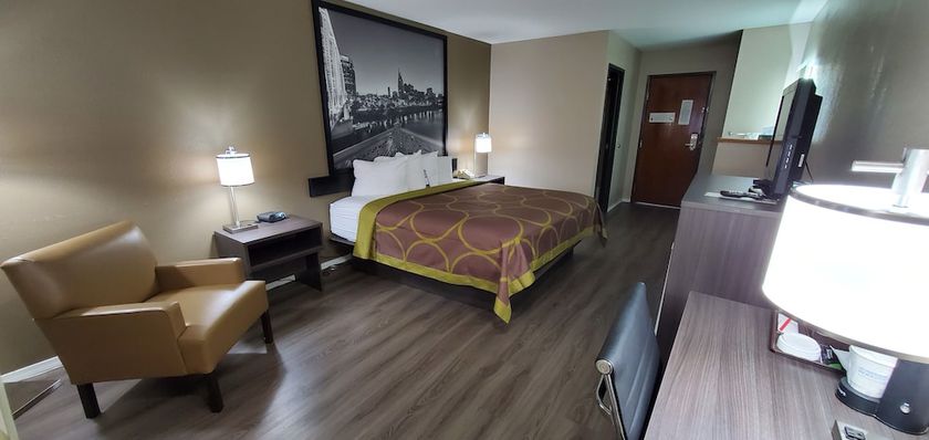 Imagen de la habitación del Hotel Super 8 by Wyndham Paris. Foto 16