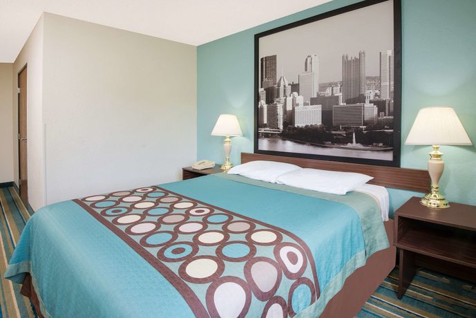 Imagen de la habitación del Hotel Super 8 by Wyndham Pittsburgh PA Airport/University Area. Foto 6