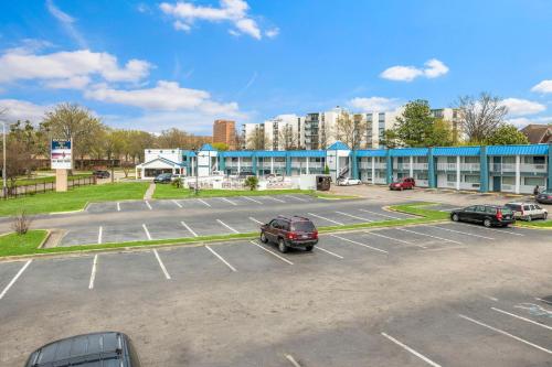 Imagen general del Hotel Super 8 by Wyndham Portsmouth - Norfolk. Foto 4