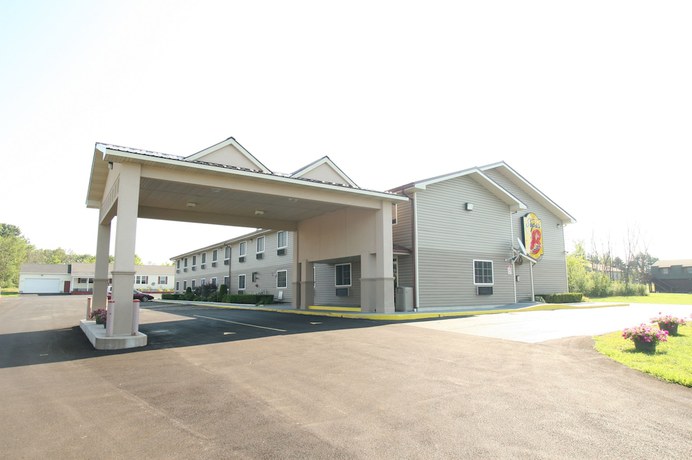 Imagen general del Hotel Super 8 by Wyndham Pulaski. Foto 1