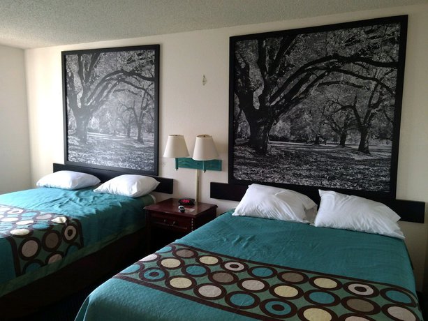 Imagen de la habitación del Hotel Super 8 by Wyndham Selma/Fresno Area. Foto 7