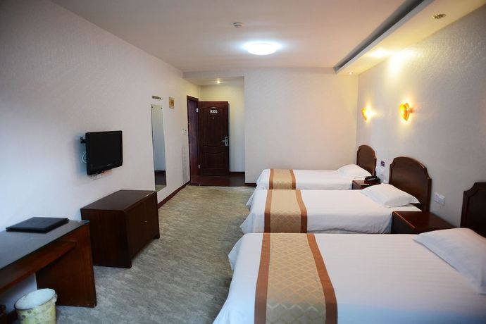 Imagen de la habitación del Hotel Super 8 by Wyndham Shanghai Pudong Airport ChenYangLu. Foto 5