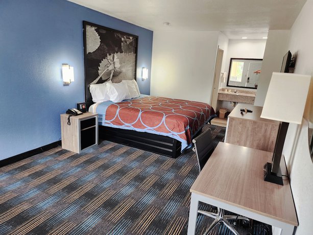 Imagen de la habitación del Hotel Super 8 by Wyndham Shreveport. Foto 8