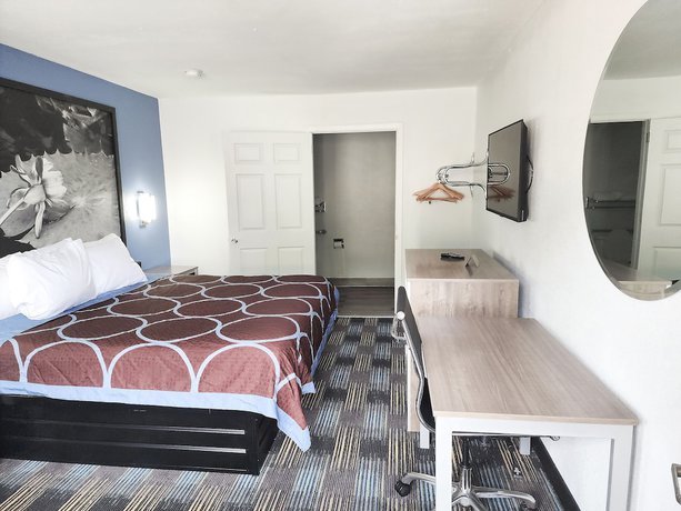 Imagen de la habitación del Hotel Super 8 by Wyndham Shreveport. Foto 10