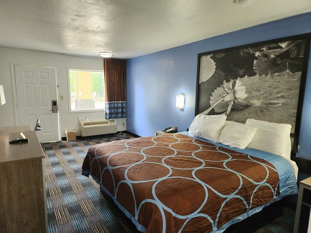 Imagen de la habitación del Hotel Super 8 by Wyndham Shreveport. Foto 15