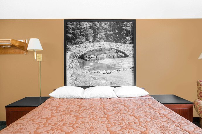 Imagen de la habitación del Hotel Super 8 by Wyndham Sioux City/Morningside Area. Foto 6