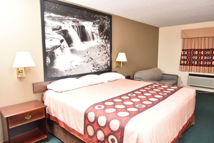 Imagen de la habitación del Hotel Super 8 by Wyndham Springfield/Battlefield. Foto 6