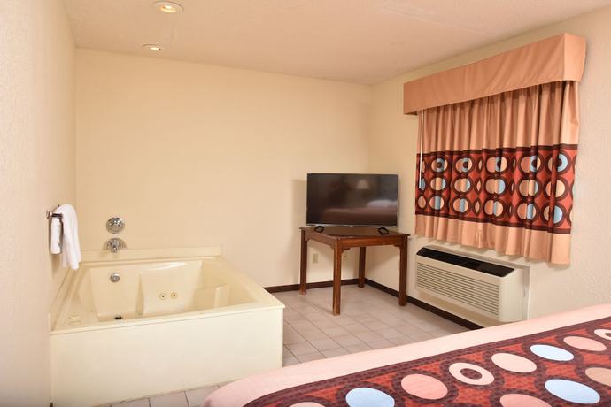 Imagen de la habitación del Hotel Super 8 by Wyndham Springfield/Battlefield. Foto 11