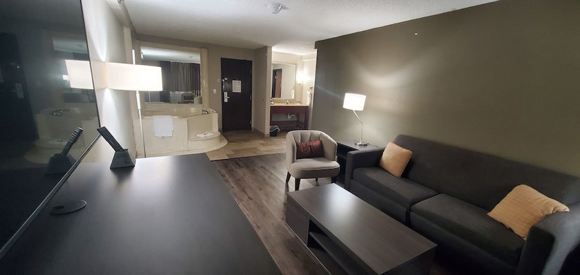 Imagen de la habitación del Hotel Super 8 by Wyndham Sterling Heights/Detroit Area. Foto 11