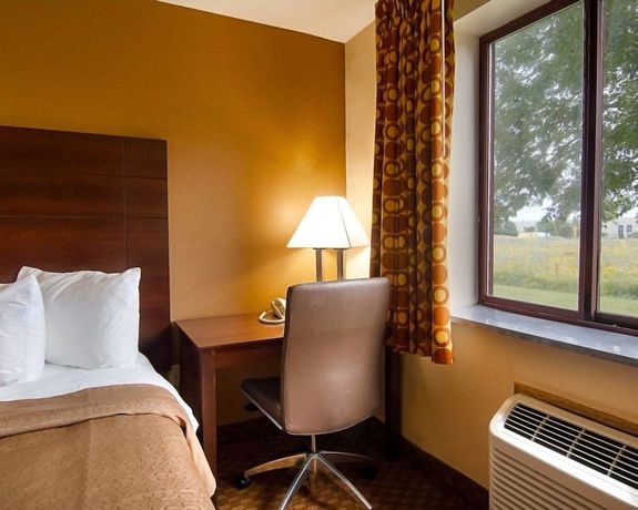 Imagen de la habitación del Hotel Super 8 by Wyndham Sturtevant Racine. Foto 9