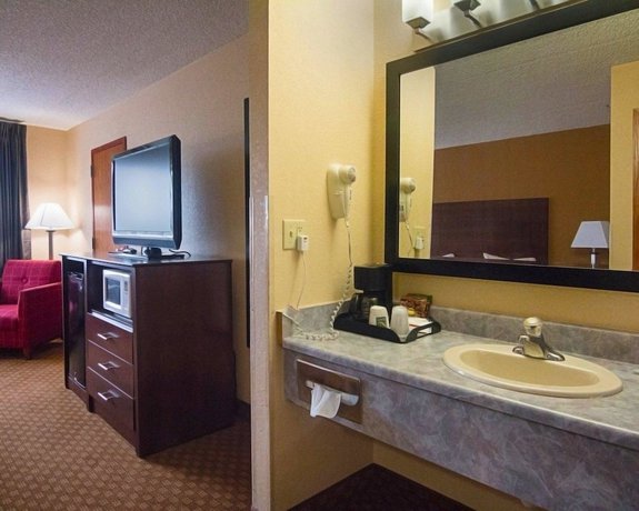 Imagen de la habitación del Hotel Super 8 by Wyndham Sturtevant Racine. Foto 10
