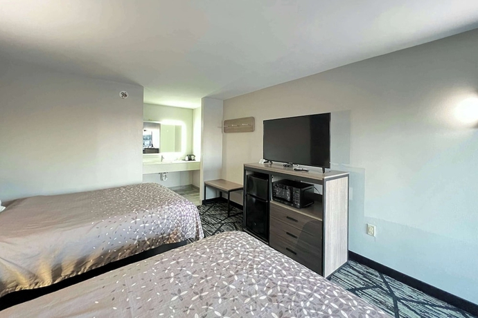 Imagen de la habitación del Hotel Super 8 by Wyndham Sulphur South. Foto 14