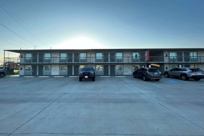 Imagen general del Hotel Super 8 by Wyndham Sulphur South. Foto 3