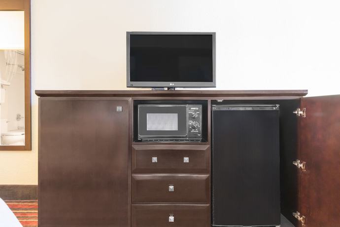 Imagen de la habitación del Hotel Super 8 by Wyndham Temple S. General Bruce. Foto 4