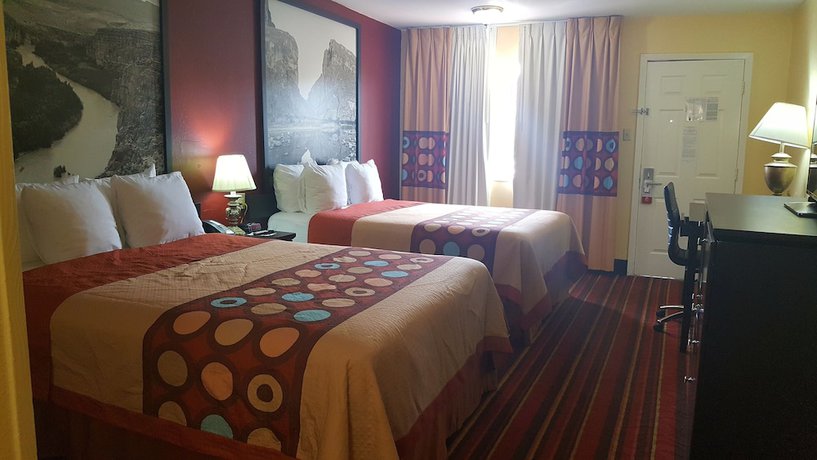 Imagen de la habitación del Hotel Super 8 by Wyndham Temple S. General Bruce. Foto 13