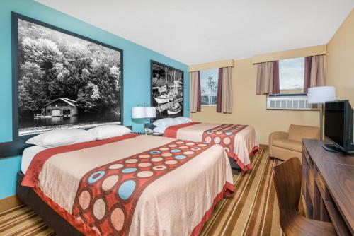 Imagen de la habitación del Hotel Super 8 by Wyndham Thunder Bay. Foto 6