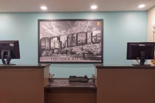 Imagen general del Hotel Super 8 by Wyndham Thunder Bay. Foto 1