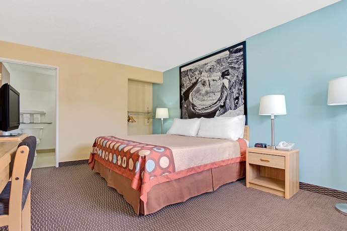 Imagen de la habitación del Hotel Super 8 by Wyndham Tucson/Grant Road Area AZ. Foto 7