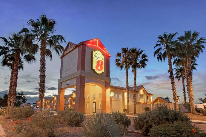 Imagen general del Hotel Super 8 by Wyndham Tucson/Grant Road Area AZ. Foto 1