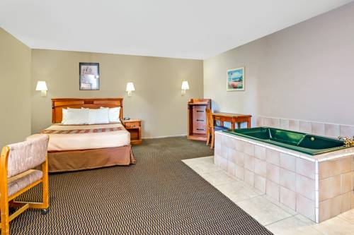 Imagen de la habitación del Hotel Super 8 by Wyndham Upland Ontario CA. Foto 6