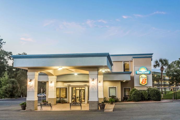 Imagen general del Hotel Super 8 by Wyndham Valdosta Mall. Foto 1