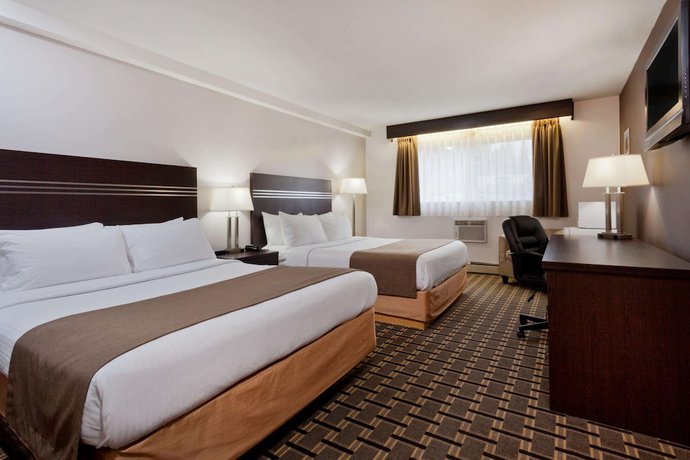 Imagen de la habitación del Hotel Super 8 by Wyndham Valemount. Foto 7