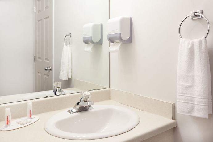Imagen de la habitación del Hotel Super 8 by Wyndham Valemount. Foto 10