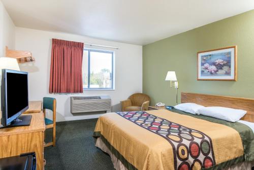 Imagen de la habitación del Hotel Super 8 by Wyndham West Middlesex/Sharon Area. Foto 7