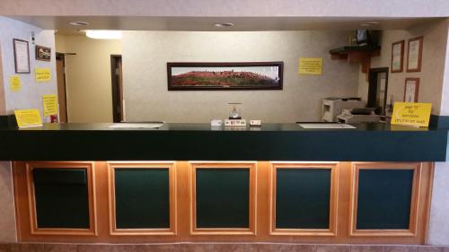 Imagen general del Hotel Super 8 by Wyndham Wheeling. Foto 1
