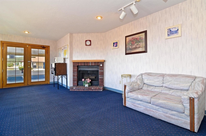 Imagen de los interiores del Hotel Super 8 by Wyndham Williams West Route 66/Grand Canyon Area. Foto 10