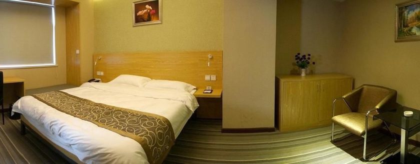 Imagen de la habitación del Hotel Super 8 by Wyndham Zhengzhou Railway Station. Foto 4