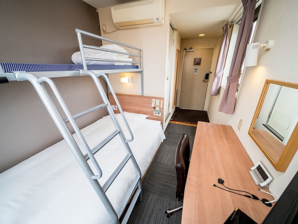 Imagen de la habitación del Hotel Super Anjo. Foto 15