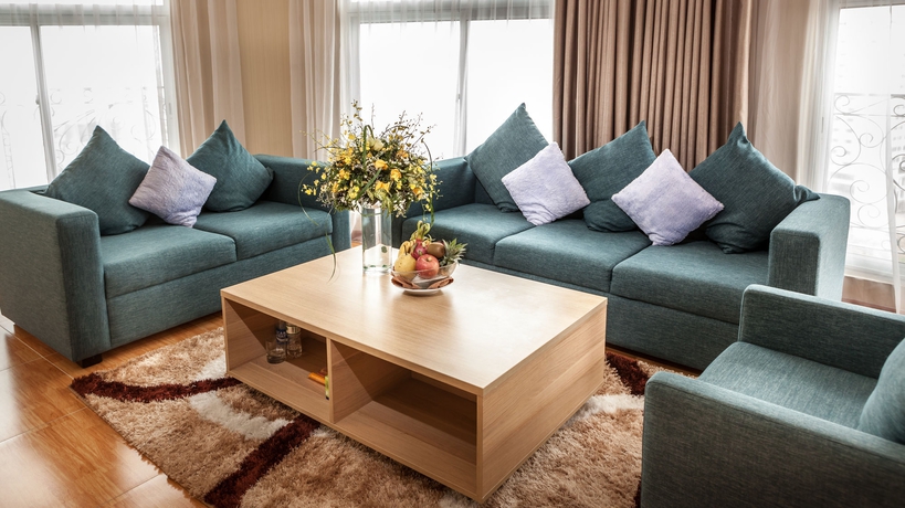 Imagen de los interiores del Hotel Super Candle. Foto 19