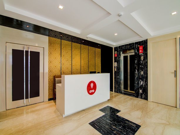 Imagen de los interiores del Hotel Super Capital O Pratibha Grand. Foto 18