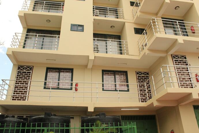 Imagen general del Hotel Super City Residence and Apartments. Foto 1