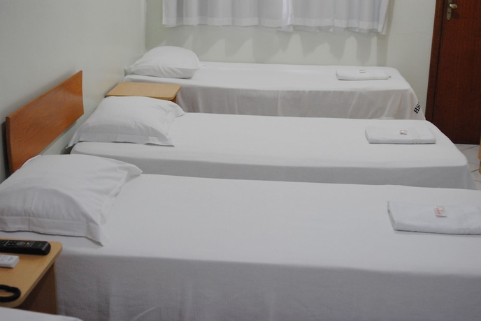 Imagen de la habitación del Hotel Super Economico. Foto 10