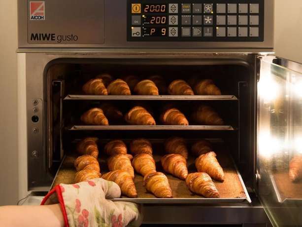 Imagen del bar/restaurante del Hotel Super Hachinohe Natural Hot Springs. Foto 7