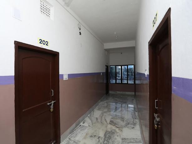 Imagen de los interiores del Hotel Super Hotel O Chilika Residency. Foto 20